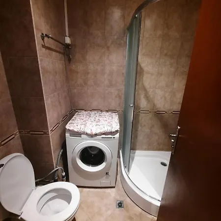 Апартамент апатаменти за гости Sunshine и Glory