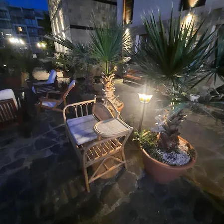 Апартамент апатаменти за гости Sunshine и Glory Свети Влас