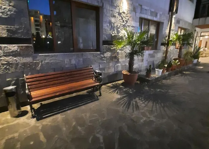 Апартаменты апатаменти за гости Sunshine и Glory