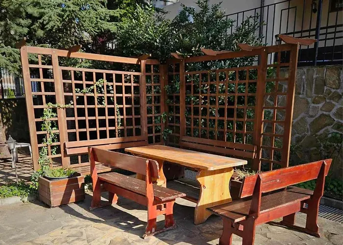 Апартаменти апатаменти за гости Sunshine и Glory *